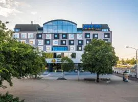 Park Inn by Radisson Danube Bratislava, hotel sa Bratislava