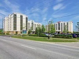 Homewood Suites by Hilton Toronto Airport Corporate Centre, hotel v Torontu