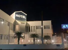 Nap Hotel, hotell i Ponta Grossa