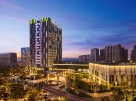 Doubletree By Hilton Kunming Airport, hotel em Kunming