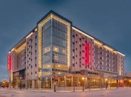 Hampton Inn & Suites Fort Worth Downtown: Fort Worth şehrinde bir otel