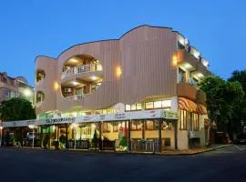 Hotel Manz 2, hotel di Pomorie