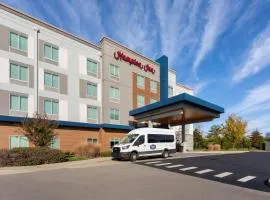 Hampton Inn by Hilton Nashville Airport Century Place, hotel v Nashville