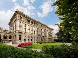 Palace Hotel Lake Como, hotelli Comolla