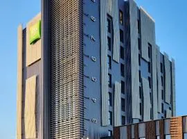 ibis Styles Arad, хотел в Арад