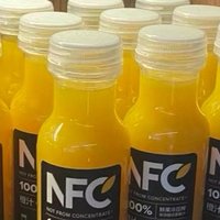 农夫山泉100%NFC果汁饮料：给娃的味蕾来一场鲜果盛宴！