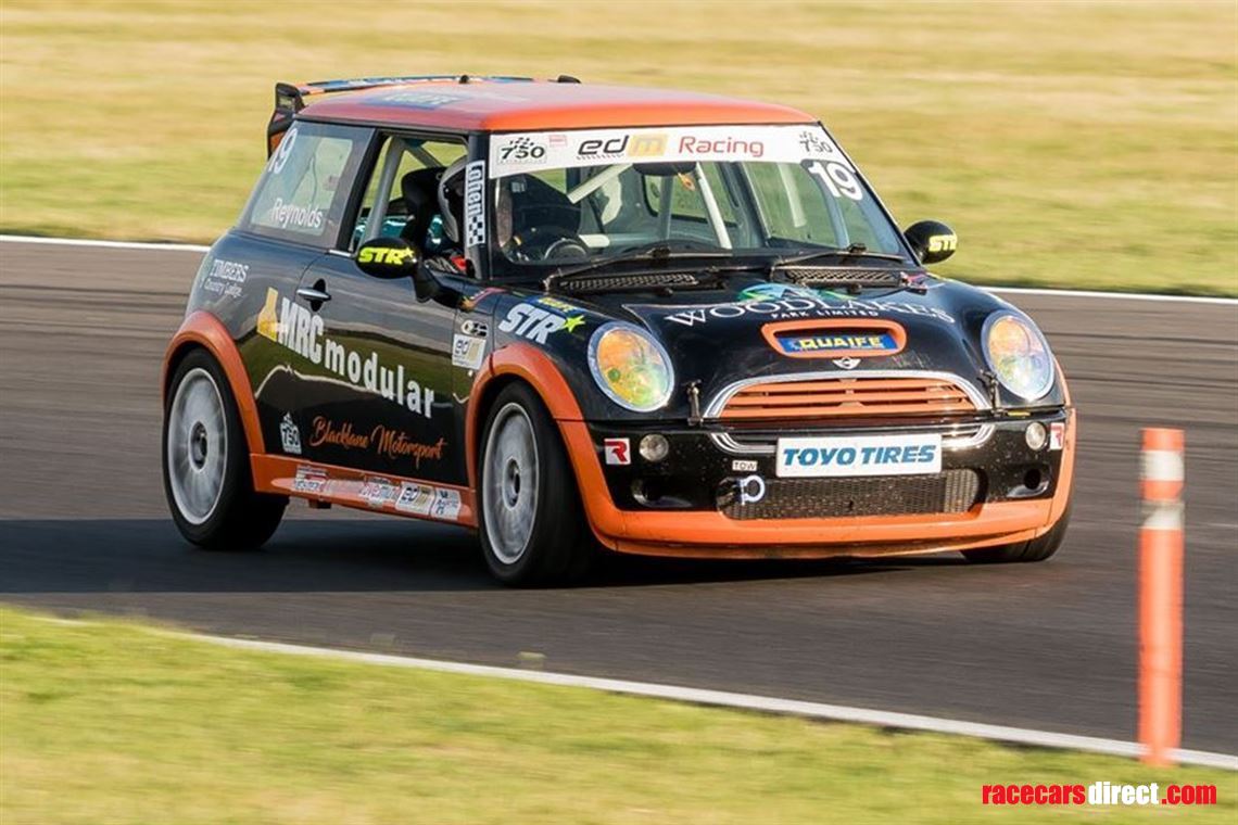 Mini R53 Race Car