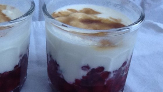 easy three ngredient raspberry dessert