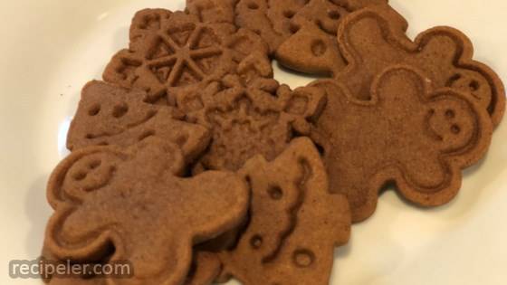 Easy Vegan Gingerbread Cookies