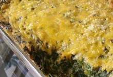 Cheesy Creamed Spinach Casserole