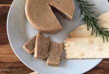 Sliceable Vegan Cashew Cheese