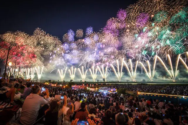 Giant 650 Meter Fireworks! Niigata's Nagaoka Firework Festival 2024