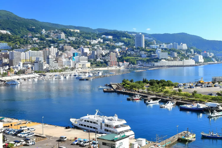 Atami Travel Guide: 10 Places to Visit, Hotels, Hot Springs, Festivals, and Access