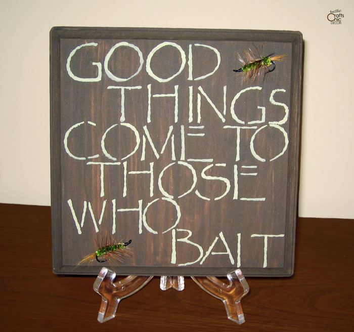 diy fishing sign