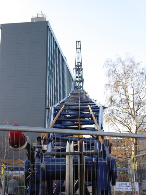 Ainscough one thousand tonne mobile crane