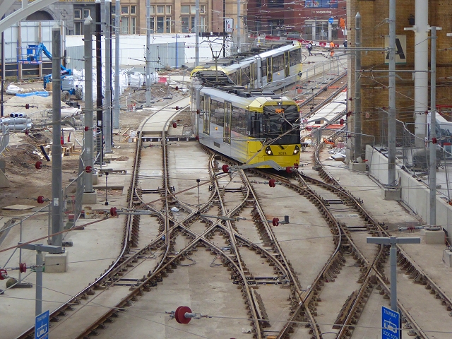 Metrolink Tram Entering Victoria Station