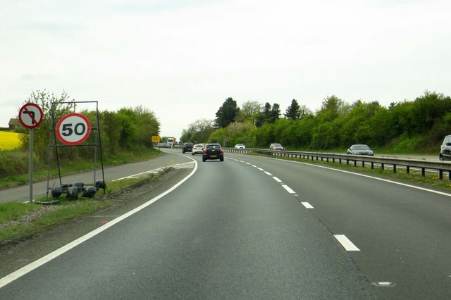 A slip road joins the A34 heading north