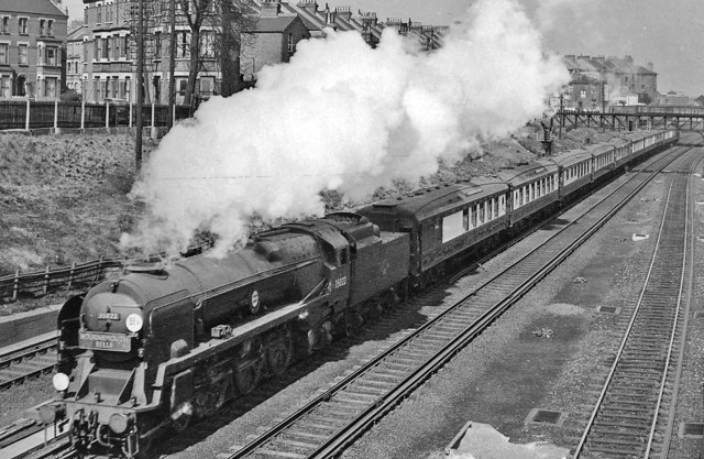 Down 'Bournemouth Belle' west of Clapham Junction, 1958