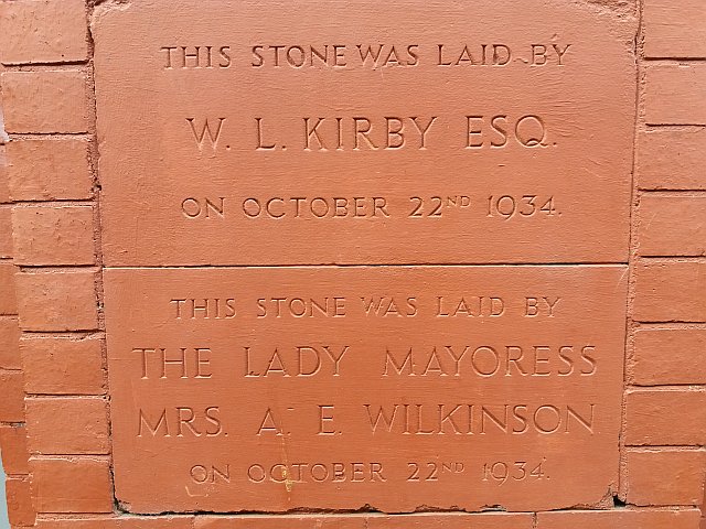 Datestone, Merrion Place, Leeds(2)