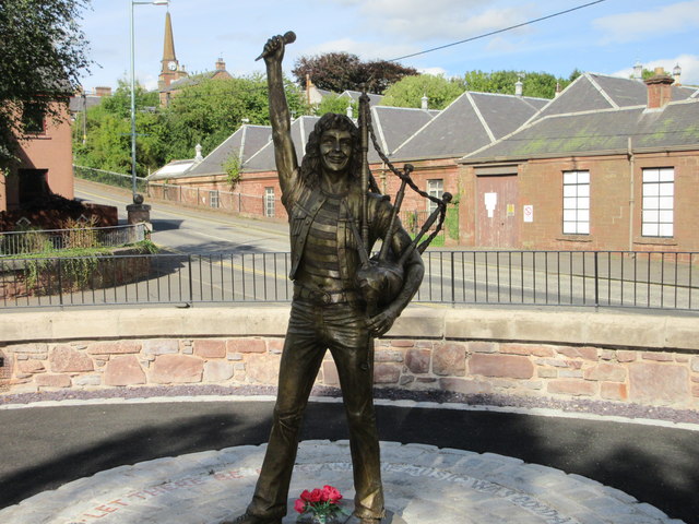 Bon Scott statue