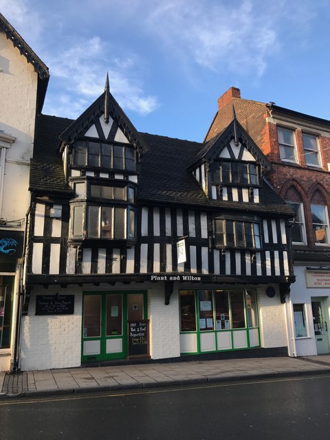 Newcastle-under-Lyme: 14 and 16 High Street