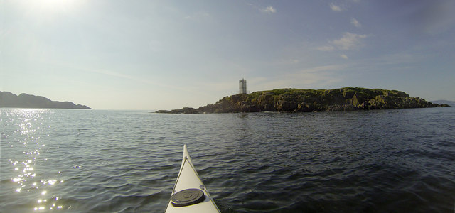 Na Liathanaich's diminutive lighthouse