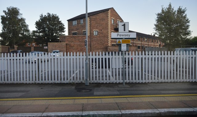 Pewsey Station