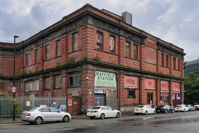 Mayfield Station, Travis Street