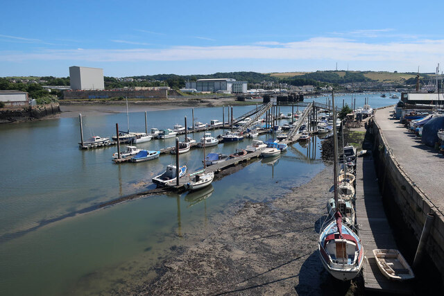 Pontoons on the Plym