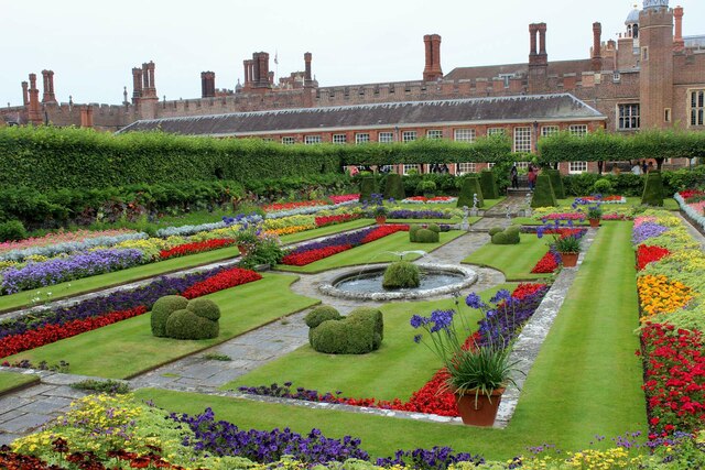 Hampton Court Palace - the East Pond Garden