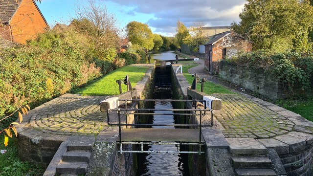 Ashton Canal Lock 16