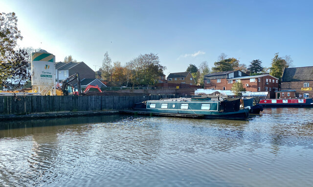 Narrowboats for hire, Warwick