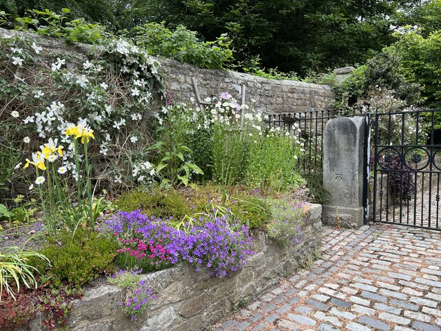 Blacksmiths Cottage - Pannal Road - Follifoot (c)