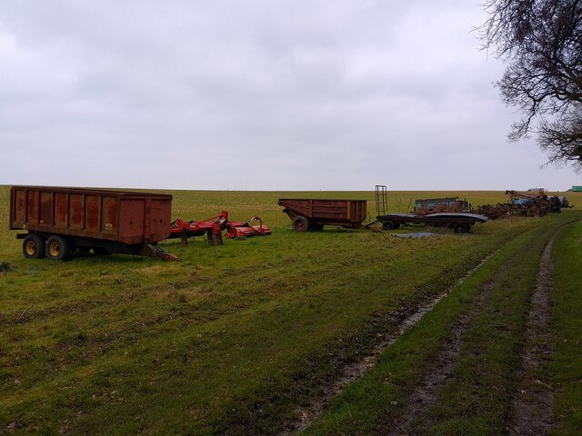 Farm equipment near Chapel Farm