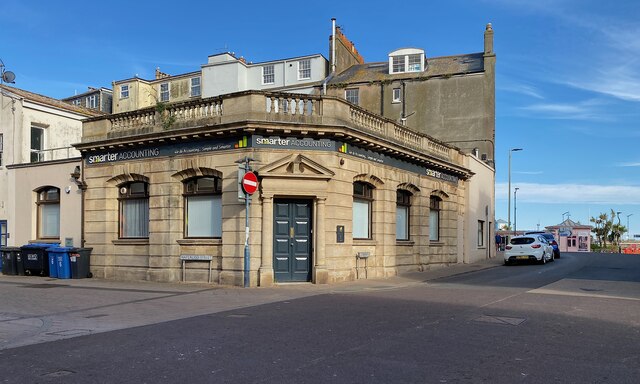 Former bank, Teignmouth