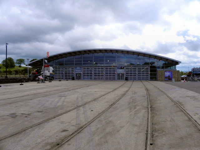 Locomotion, Main Hall