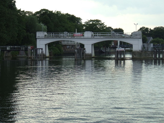 Teddington Weir