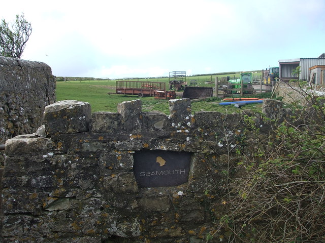 Stile adjacent to Pool Farm B4265