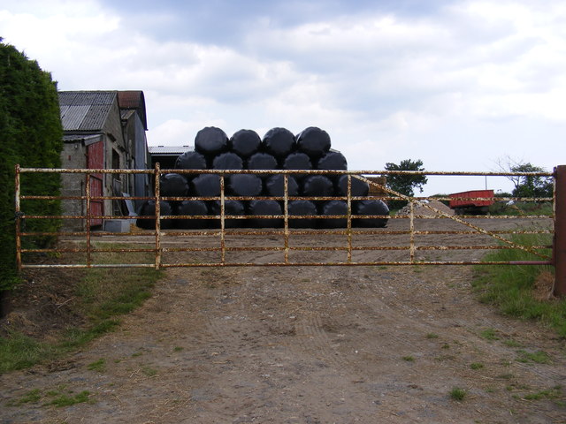 Entrance to Littletown Farmyard