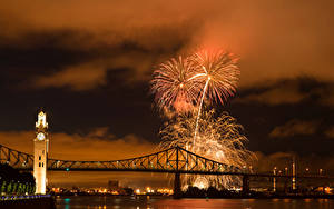 Bilder Kanada Fluss Brücken Feuerwerk Nacht Montreal Städte