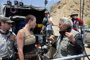 Sfondi desktop Mad Max: Fury Road Charlize Theron Un uomo Celebrità Ragazze