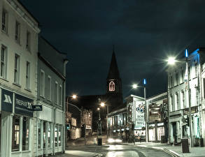 デスクトップの壁紙、、イギリス、住宅、ストリート、夜、街灯、Lisburn、都市