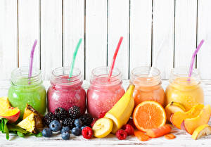 Hintergrundbilder Saft Beere Obst Zitrusfrüchte Himbeeren Brombeeren Einweckglas das Essen