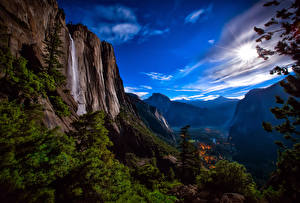 Tapety na pulpit Stany zjednoczone Park Wodospady Krajobraz Skała Yosemite przyroda