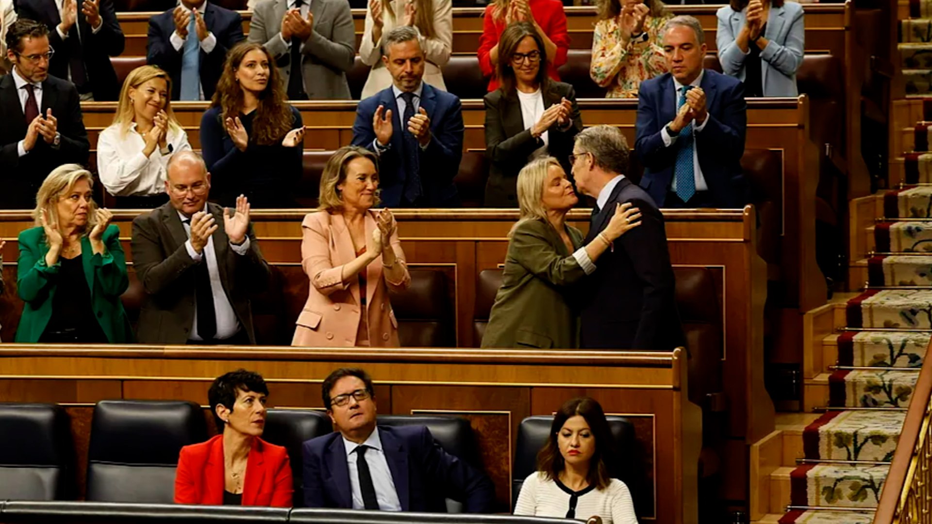 Snchez niega que se vaya a rebajar condenas a etarras y el PP le llama "tramposo"