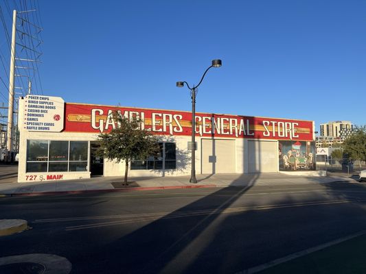 Photo of Gamblers General Store - Las Vegas, NV, US. Side of the shop.