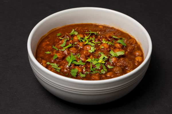 Photo of Curry Up Now - San Francisco, CA, US. a bowl of chili and beans