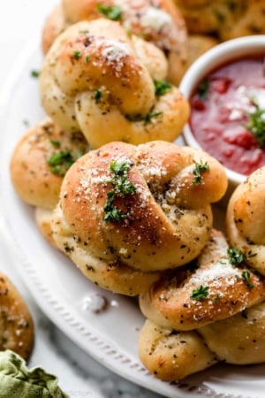 garlic knots