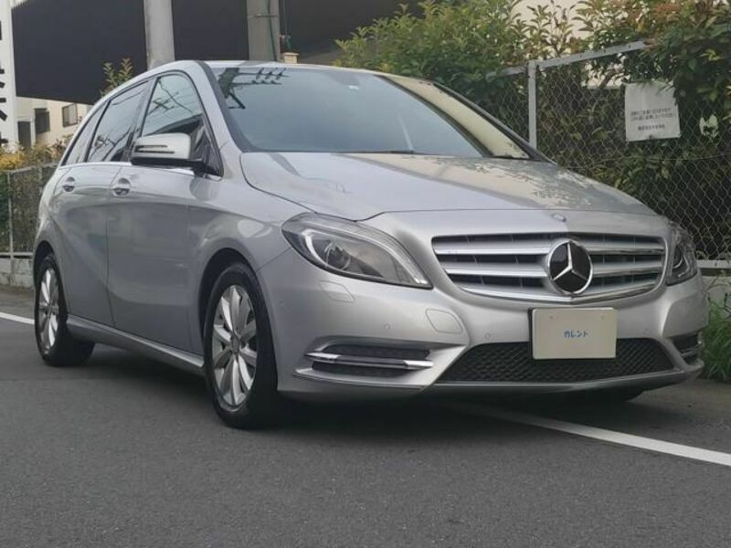 MERCEDES-BENZ B-CLASS