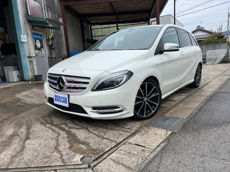 MERCEDES-BENZ B-CLASS